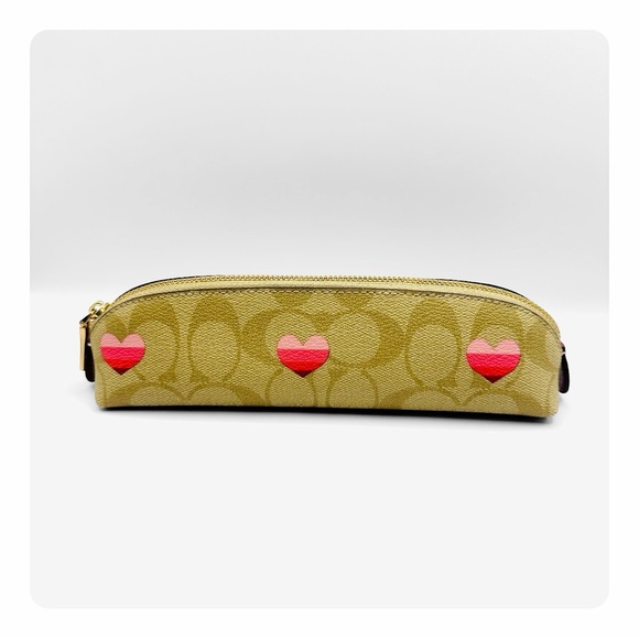 ★ NWOT Coach Pencil Case In Signature Canvas With Pink Stripe Heart Print ★ - Picture 15 of 15